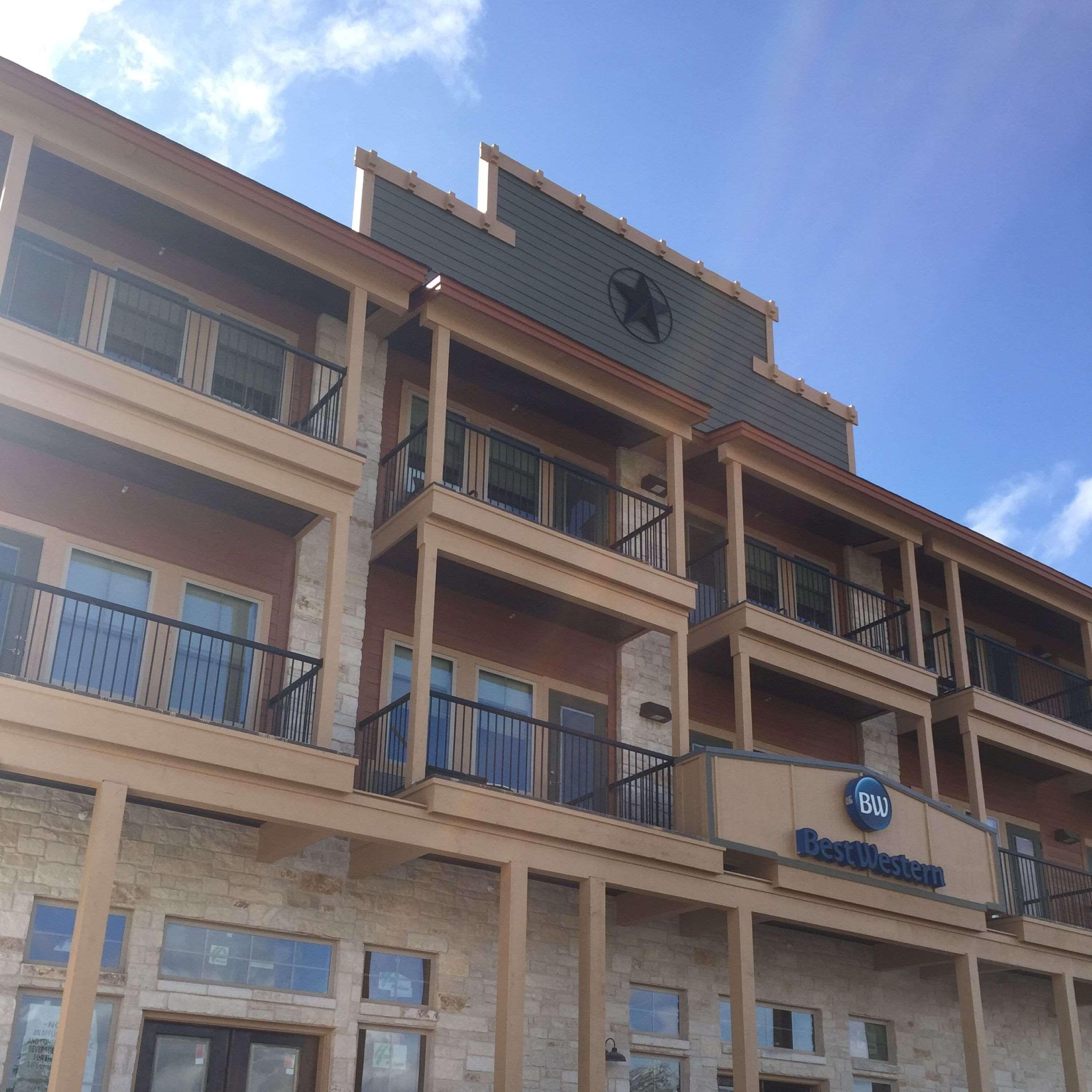 Best Western Bandera Suites & Saloon Exterior foto