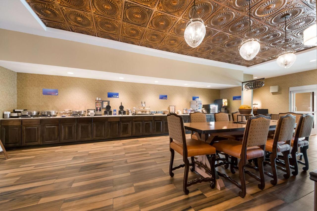 Best Western Bandera Suites & Saloon Exterior foto